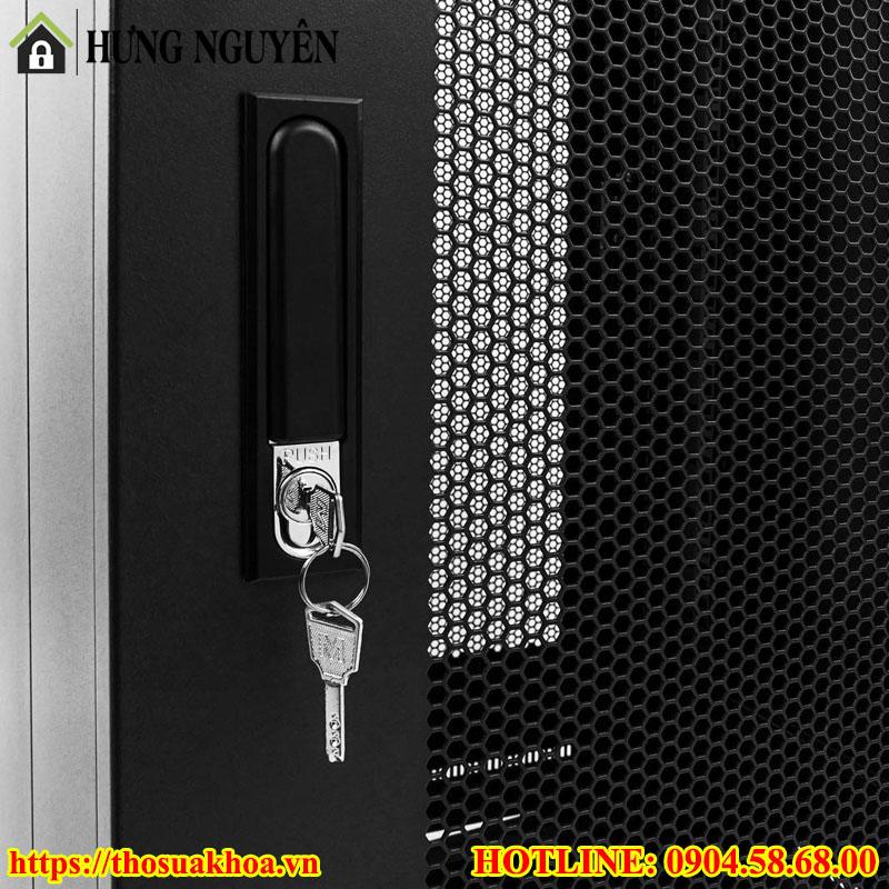 Làm Lại Chìa Khóa Tủ Rack Máy Chủ