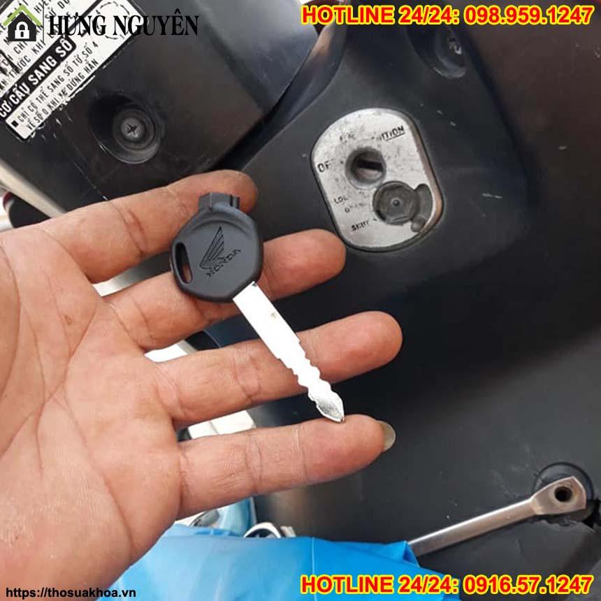 khóa xe máy