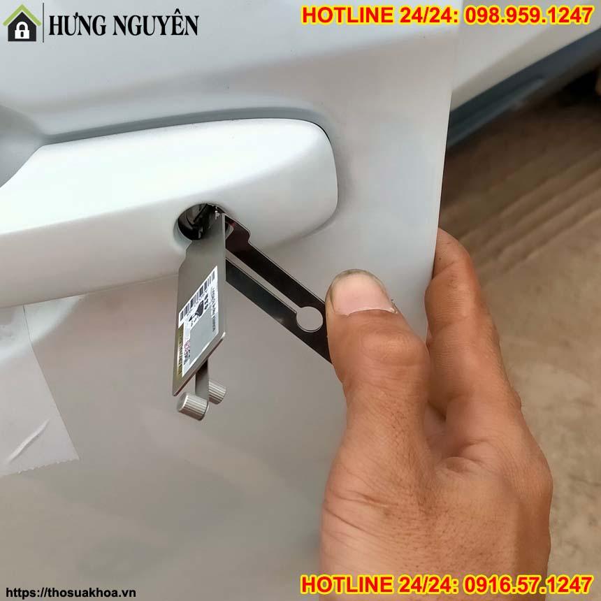 Mở khóa Ô tô Ngã Bảy