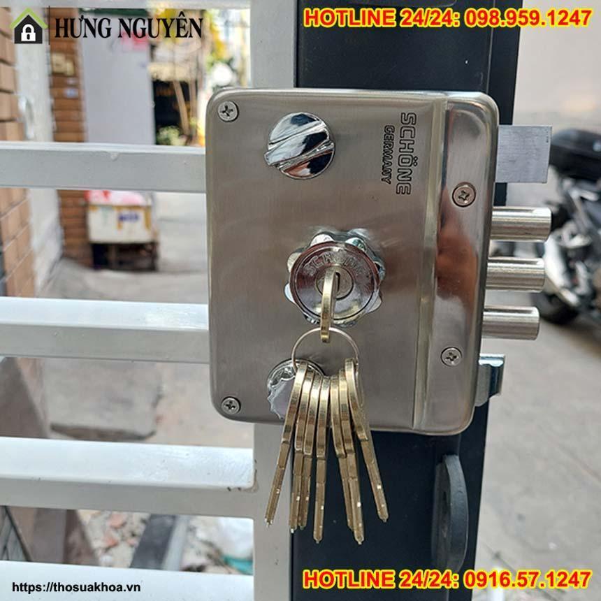 Thợ Mở Khóa Tại Vị Thanh